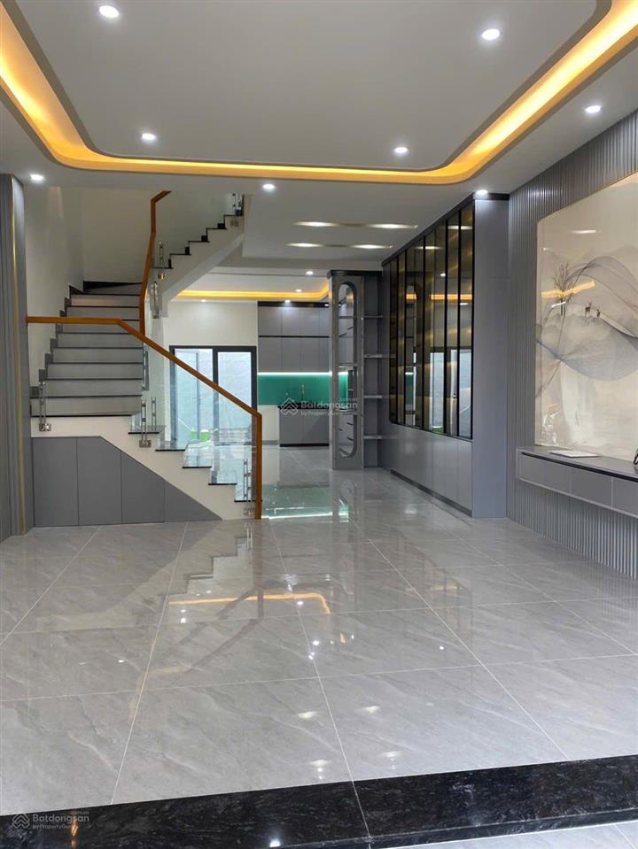 Cần bán nhà riêng xây mới 5mx17m, 1 trệt 3 lầu, nguyễn thị sóc, bà điểm, hóc môn