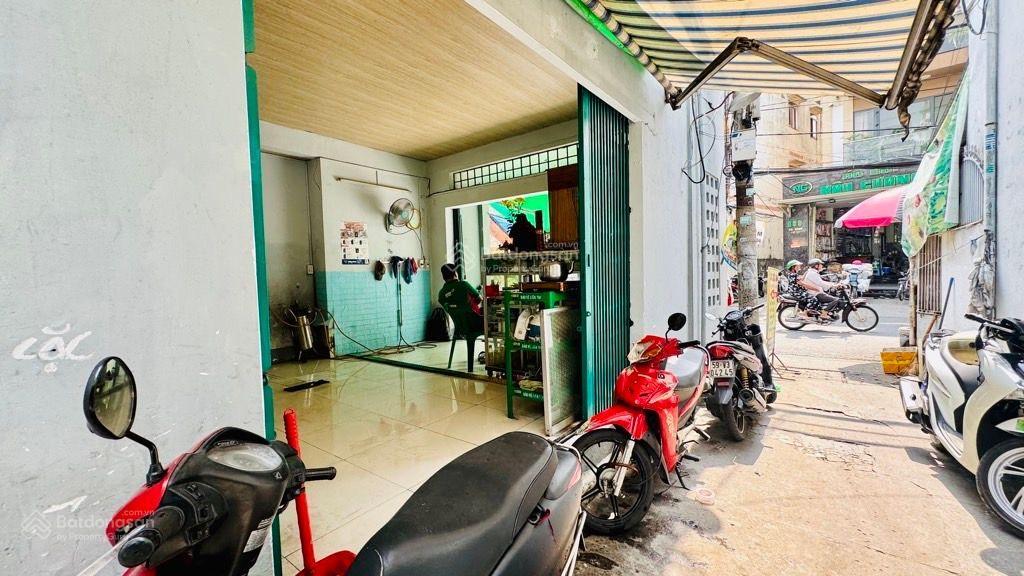 Gần cầu chà và mặt tiền lô góc ba đình  đường 16m  ngang lớn nở hậu  nhỉnh 8 tỷ