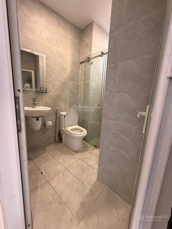 Chỉ 4,9 tỷ 50m2  nhà đẹp 4 tầng btctgần mặt tiền hưng phú sát q5, q1