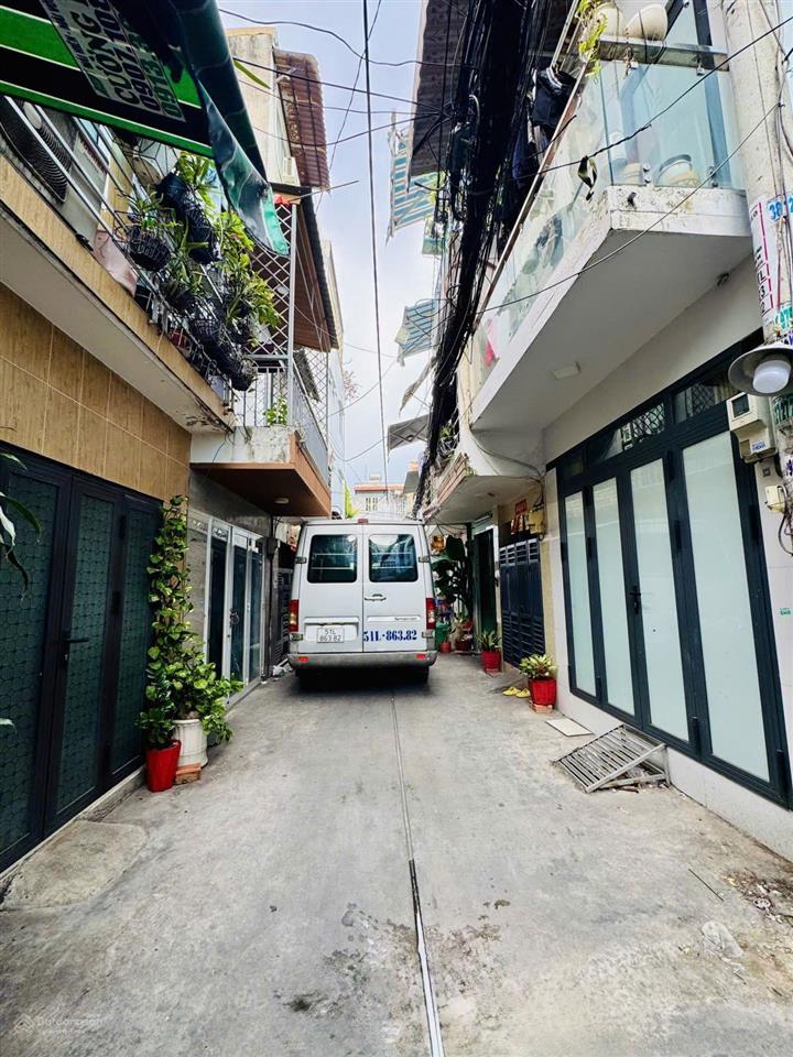 Bán nhà hẻm xe hơi 5m  huỳnh thiện lộc, tân phú  3 tầng, giá chỉ 5,5 tỷ