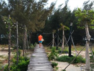 Bán đất giáp biển tại xã tân thuận, 8,5 tỷ, 2200 m2 tặng nhà trên đất