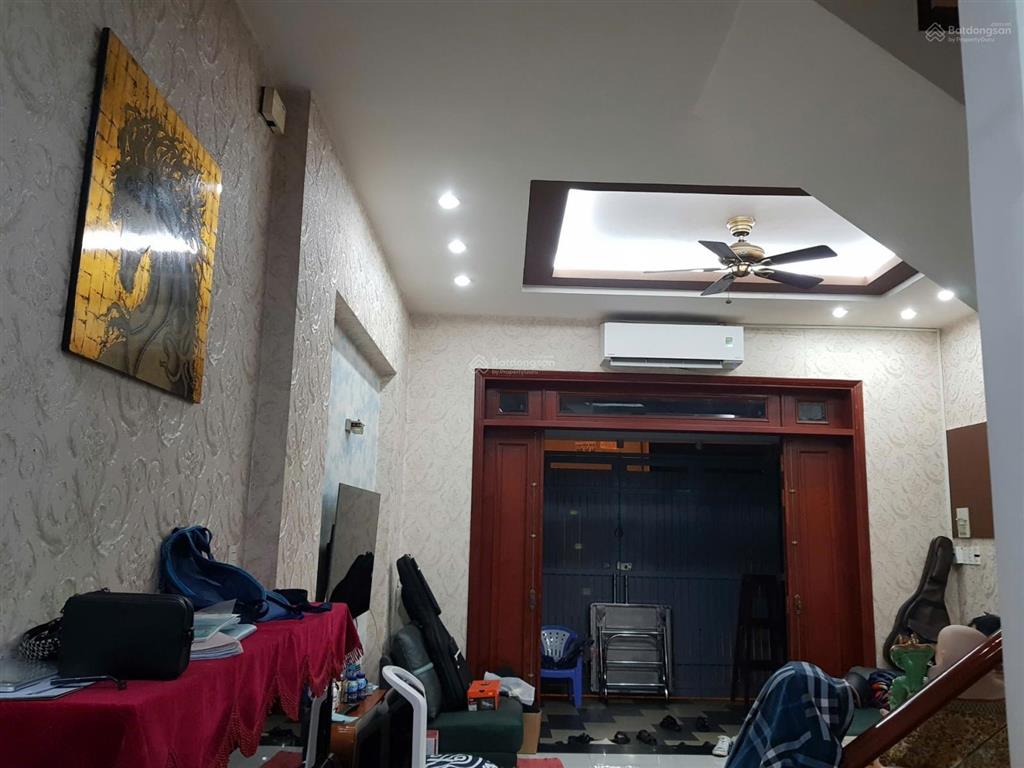 Bán gấp nhà hxh tránh 4 tầnggần công viêngần rạch xuyên tâm  sổ vuông  giá 11,6 tỷ bùi đình túy