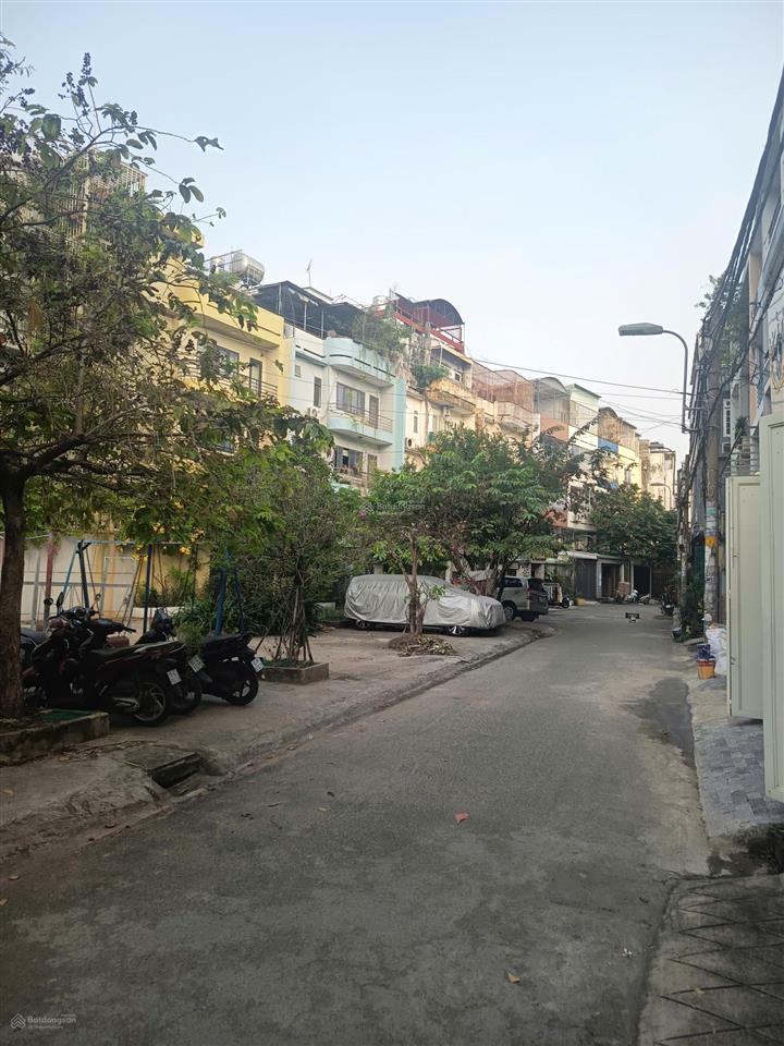 Bán gấp nhà hxh tránh 4 tầnggần công viêngần rạch xuyên tâm  sổ vuông  giá 11,6 tỷ bùi đình túy