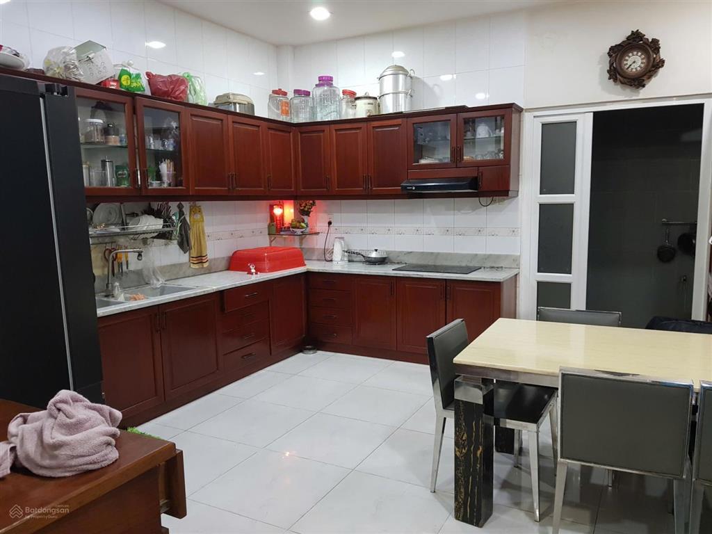 Bán gấp nhà hxh tránh 4 tầnggần công viêngần rạch xuyên tâm  sổ vuông  giá 11,6 tỷ bùi đình túy