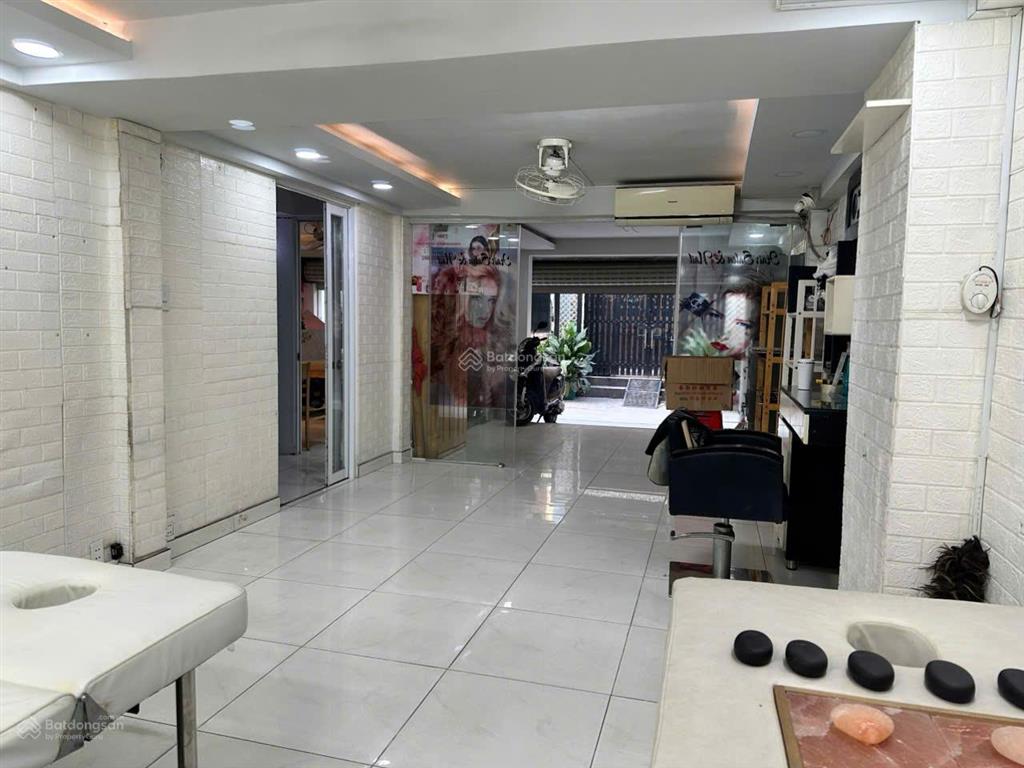 Ngang bề thế 7,3m! bán nhà bình thạnh 3 tầng 7 phòng ngủ giá 10 tỷ thương lượng