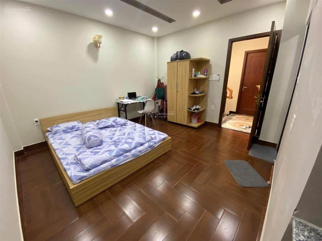 Bán nhà hẻm xe tải 12m ngô đức kế 4x13mnhà 3 tầng giá 9 tỷ 3 thương lượng