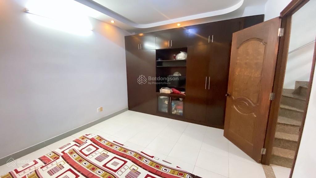 Ngộp bank! bán nhà sát rạch xuyên tâm  hẻm xe hơi  5x18m 4 tầng giá 10 tỷ thương lượng