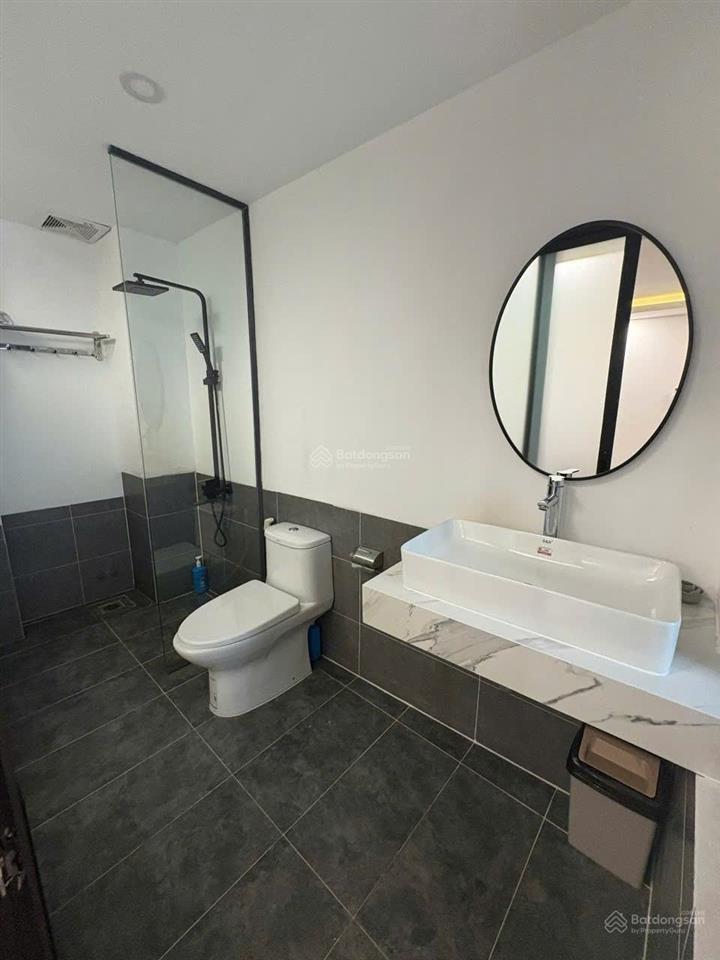 Bán nhà có dòng tiền 30 triệu/ tháng 85m2 5pn đường bạch đằng p2 bình thạnh