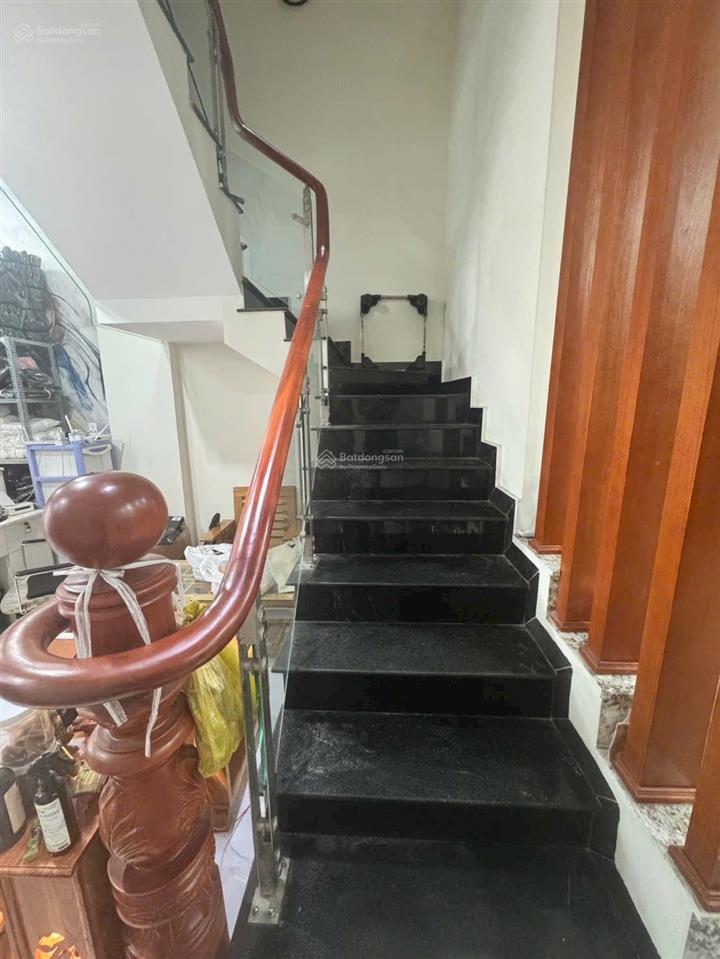 Nhà 1 trệt 1 lầu hxh 8m xe 7 chỗ quay đầu bùi đình túy p12 (4x15)m giá chỉ 10 tỷ tl