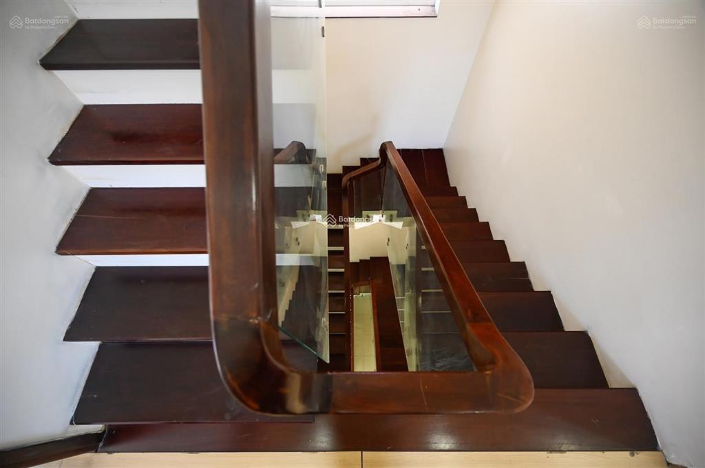 Bán nhà ngang lớn 6,5m x 13m nở hậu hơn 9m chu văn an  bình thạnh đối diện hvcb