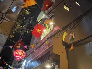 Bán nhà riêng mới xây 42m2 siêu đẹp tại long biên