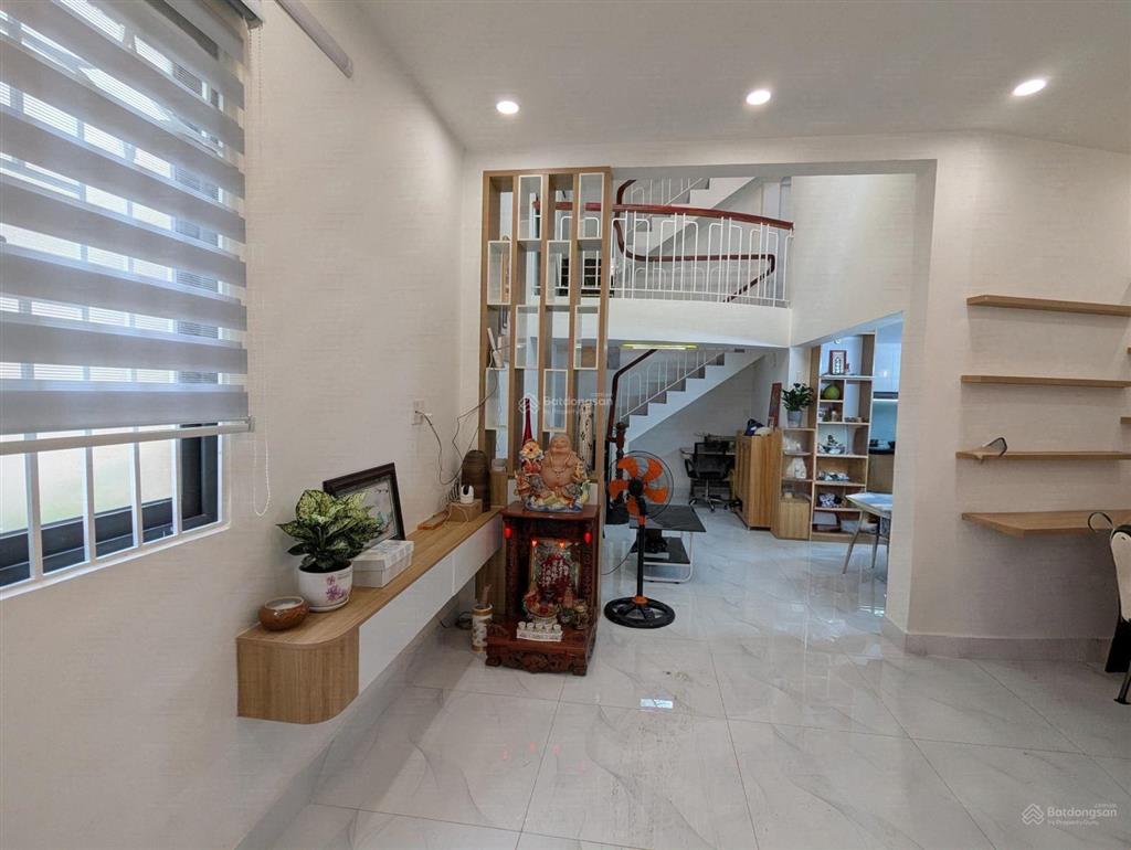 Nhà riêng 5pn, 4wc, 49m2 tại hẻm hoàng diệu, phú nhuận, 8,55 tỷ vnd