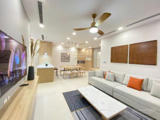 Bán căn 2pn 65m2 giá 5,8 tỷ n04 tđc trần quý kiên, dịch vọng, cầu giấy.