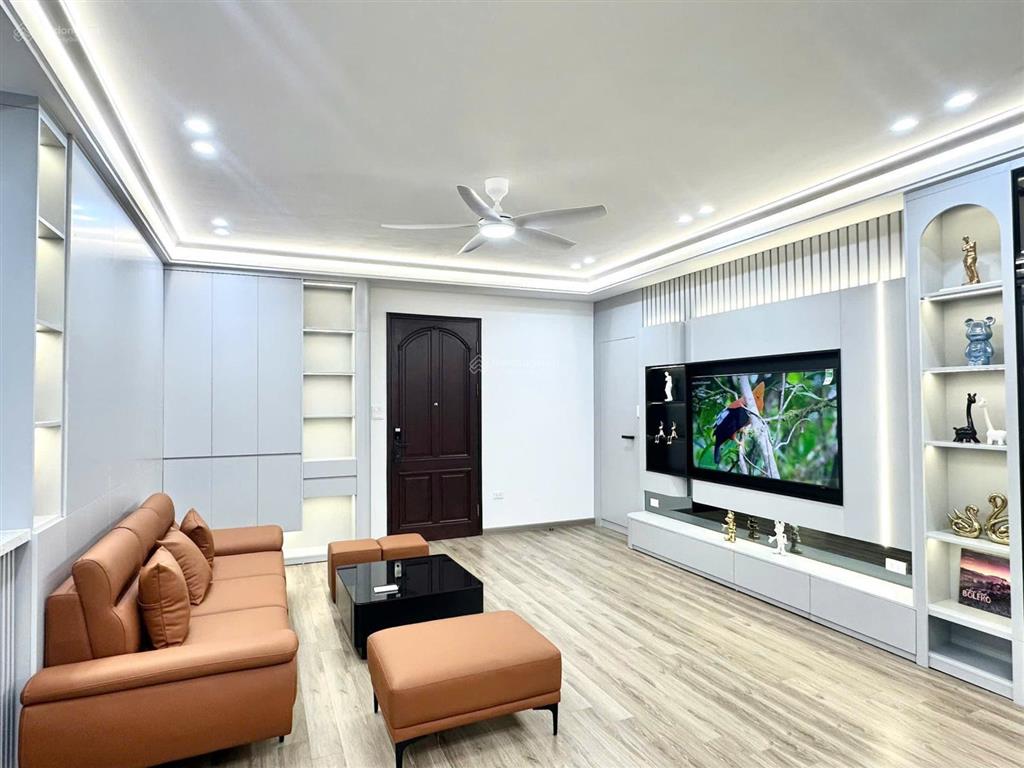 Chính chủ cần bán căn 2pn giá 6,3 tỷ ở iris garden trần hữu dực.