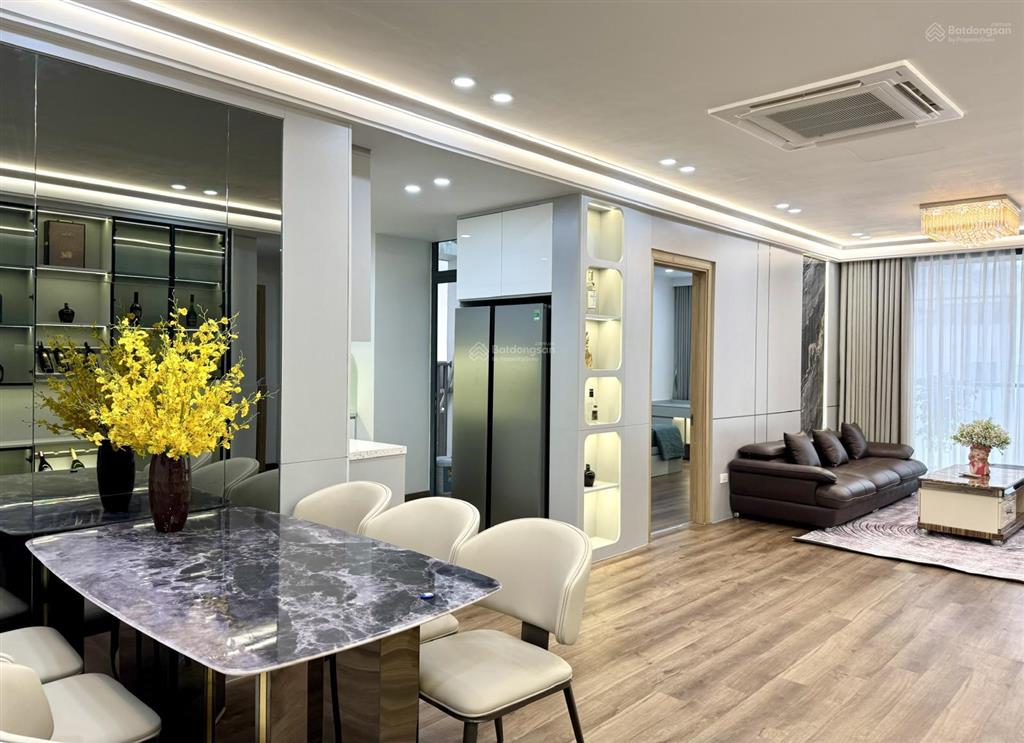 Chủ gửi bán căn 3pn, 94m2 giá 10.2 tỷ dự án the zei số 8 lê đức thọ, mỹ đình