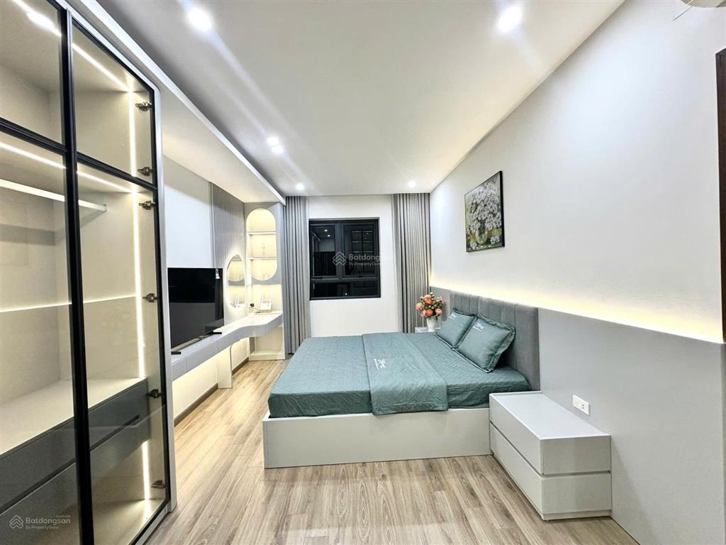 Bán căn 3pn, 94m2 giá 10.8 tỷ dự án the zei số 8 lê đức thọ, mỹ đình
