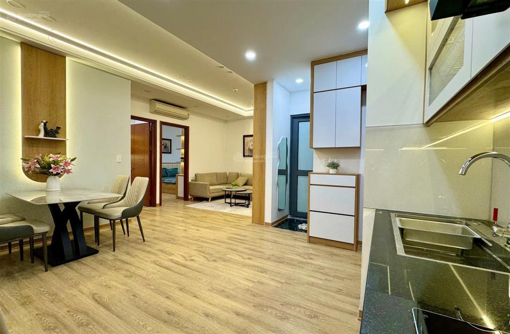 Bán căn 2pn, 61m2 giá 5,8 tỷ ở iris garden trần hữu dực.
