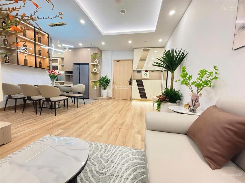 Cho thuê căn 3pn 105m2 giá 20tr/tháng ở golden palace mễ trì, đầy đủ nội thất