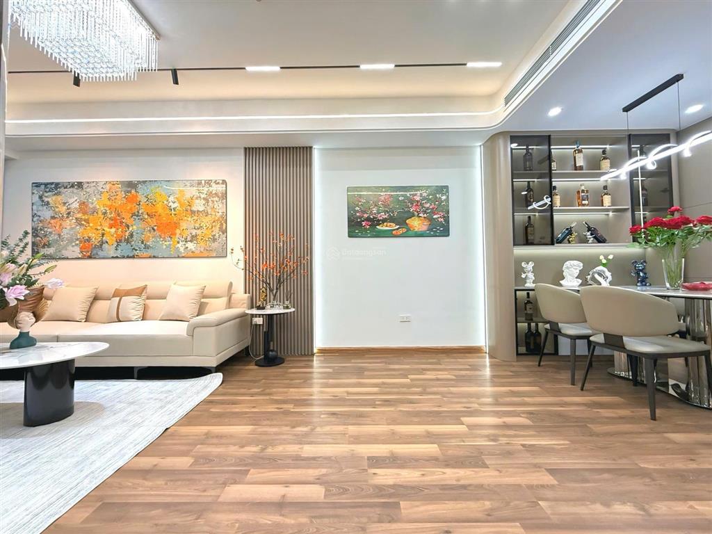Bán căn hộ n05 tđc trần quý kiên, cầu giấy, 2pn, 69m², 5,8 tỷ, sổ đỏ lâu dài