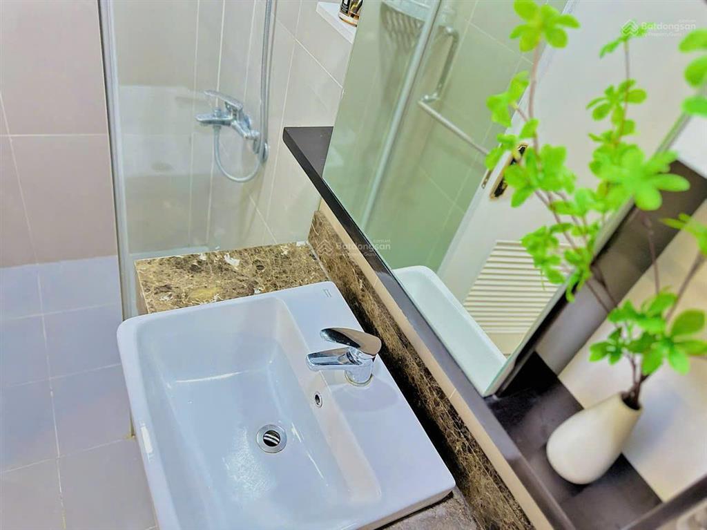 Cho thuê căn 4pn giá 20tr ở ct5 sudico tòa nhà sông đà  mỹ đình