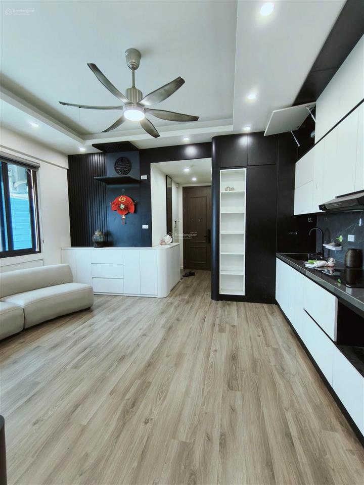 Bán gấp căn hộ 2pn 52m2 trần quý kiên, trung tâm cầu giấy giá chỉ 3,9 tỷ
