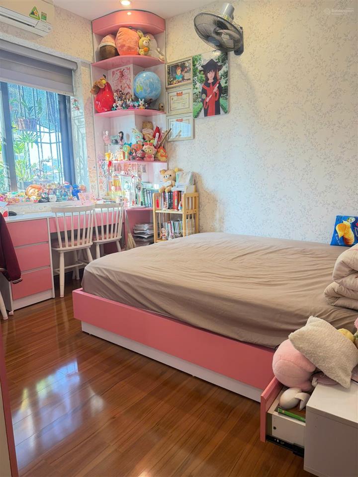 Chủ gửi bán gấp căn 2pn, 83m2 nội thất đầy đủ ở n05 trần quý kiên  cầu giấy