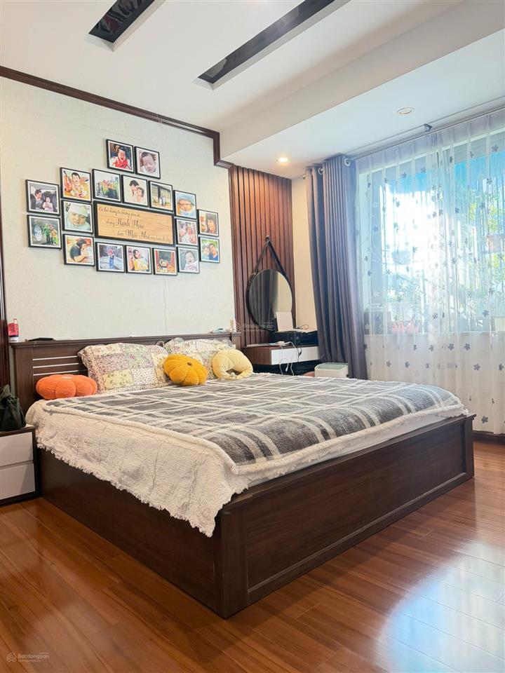 Chủ gửi bán gấp căn 2pn, 83m2 nội thất đầy đủ ở n05 trần quý kiên  cầu giấy
