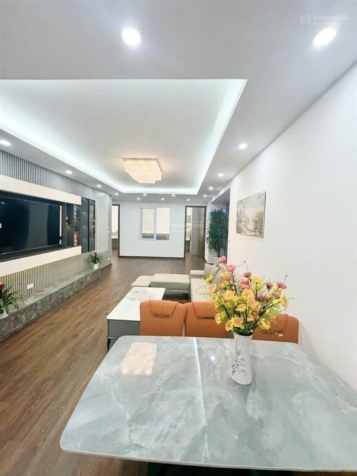 Cho thuê b.i.g tower 127m, 4pn, full nội thất giá 18,5tr/tháng