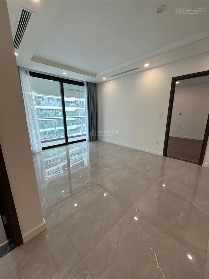 Cho thuê cc tại sunshine green iconic, long biên, hà nội, 10 triệu vnd, 80m2 giá ưu đãi