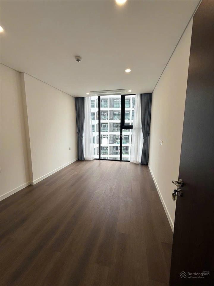 Cho thuê cc tại sunshine green iconic, long biên, hà nội, 10 triệu vnd, 80m2 giá ưu đãi