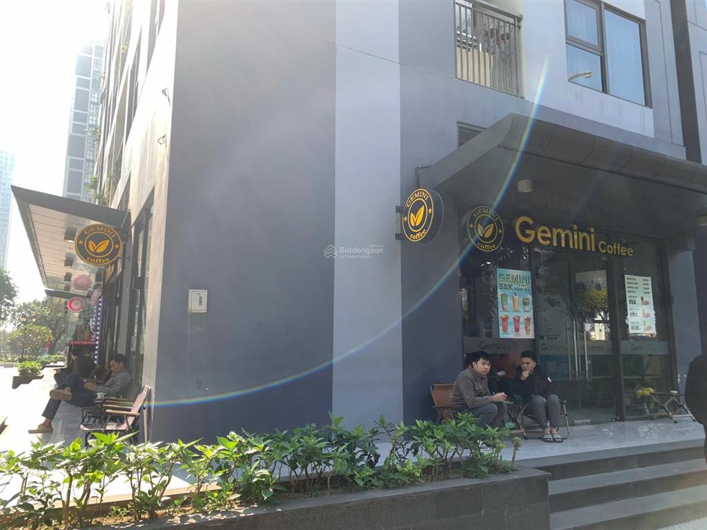 Cho thuê shop chân đế diện tích 57,6m2 với giá thuê 38 triệu