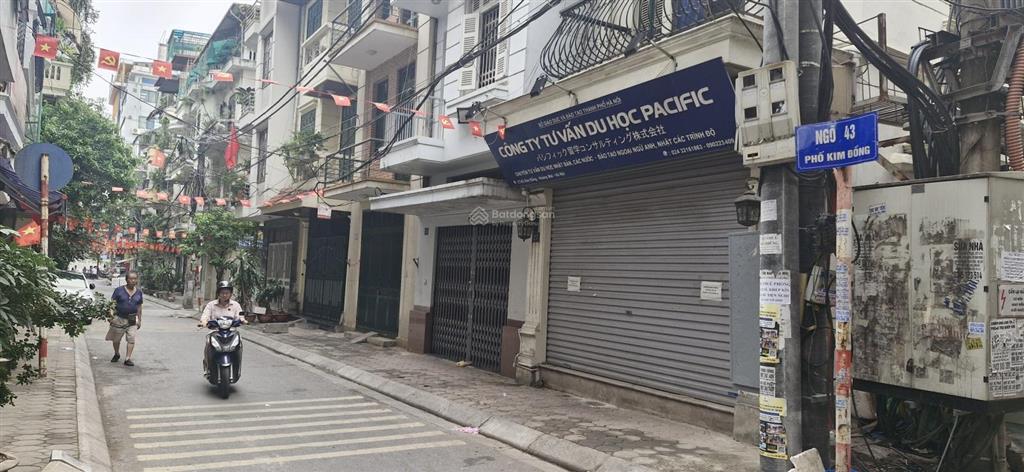 25 tỷ nhà đẹp 72m2 kinh doanh , ngõ thông ngõ 43 kim đồng
