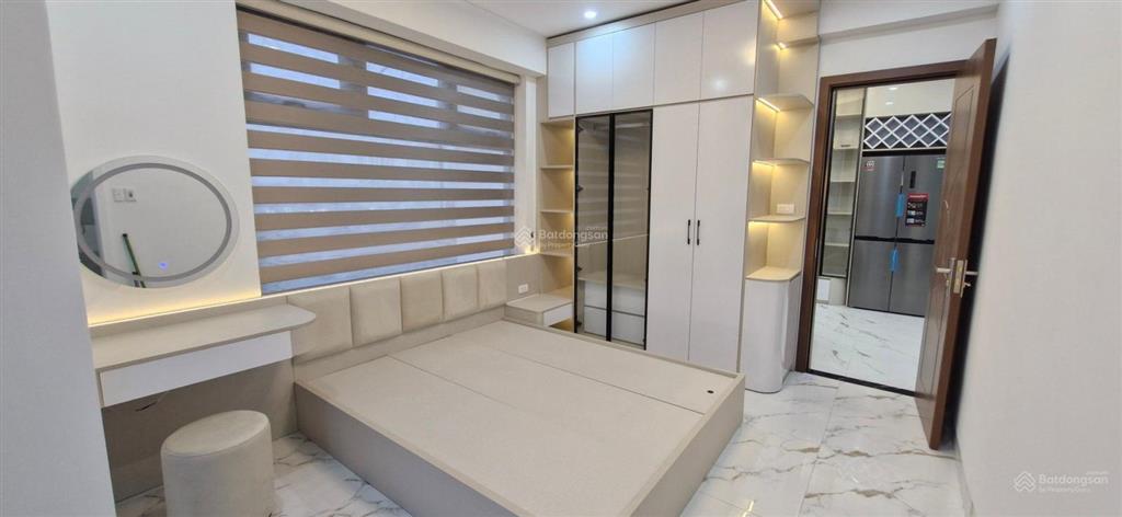 70m2 căn hộ khu a4 đền lừ, 2 ngủ cần bán view hồ