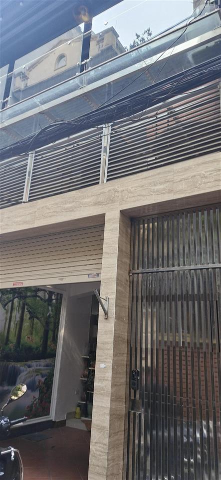 Cho thuê 80m2  hoàng văn thái ngõ ô tô vừa ở vừa làm văn phòng