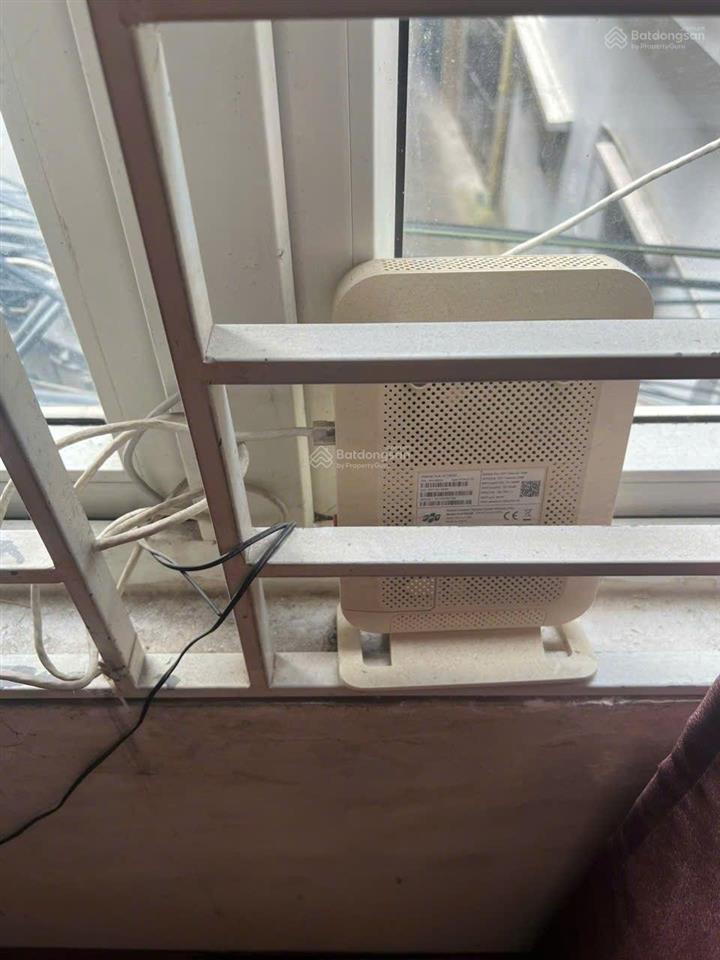 Cho thuê phòng 30m² phố giáp nhị  điện nước nhà dân