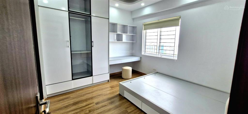Căn hộ 60m2 2 ngủ khu chung cư vĩnh hoàng cần bán  view hồ