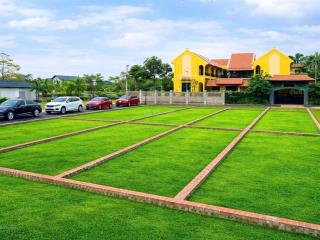 Đất phú cát  hoà lạc  chỉ 28tr/m2  trục chính ô tô tránh  full thổ cư