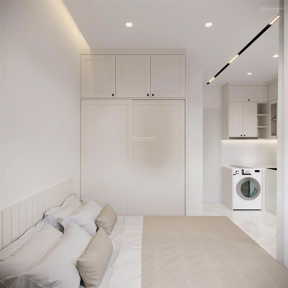 Bán tòa ccmn khai thác một tỷ tám/năm dt 150m2, 7 tầng, 2 ô tô tránh, 2 mặt tiền, 100m ra ga metro