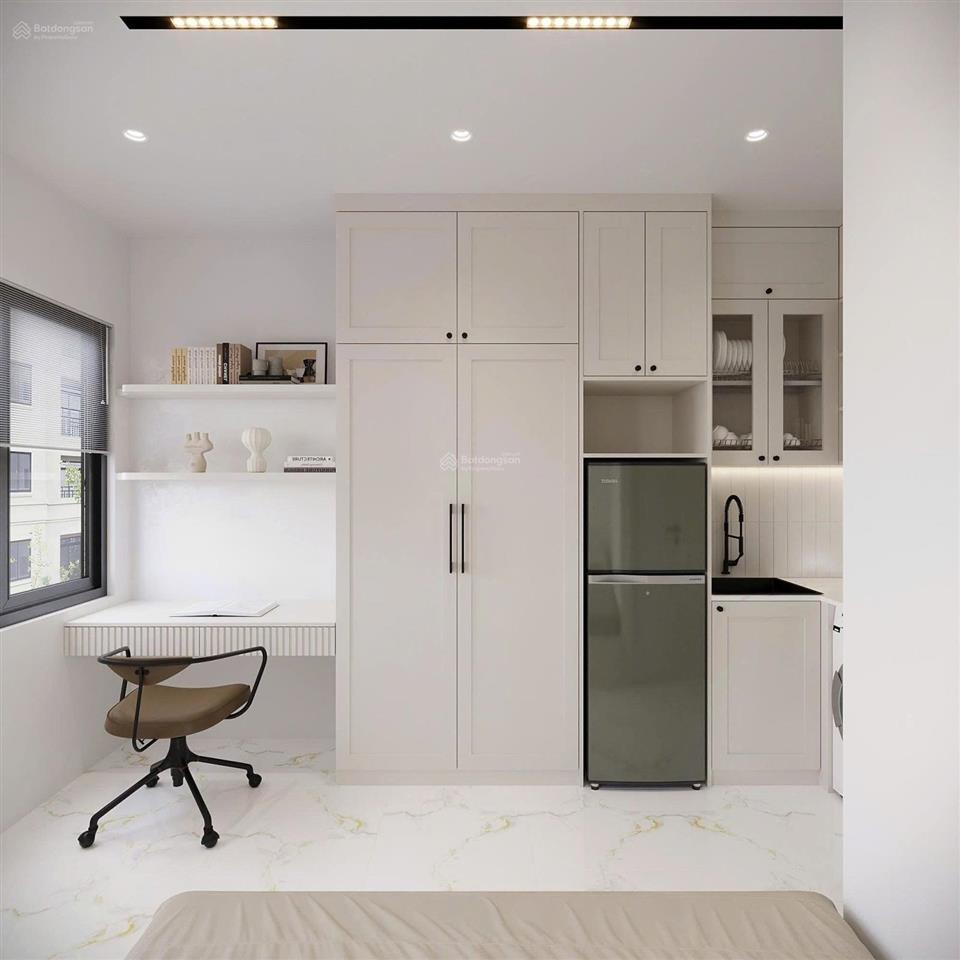 Bán tòa ccmn khai thác một tỷ tám/năm dt 150m2, 7 tầng, 2 ô tô tránh, 2 mặt tiền, 100m ra ga metro