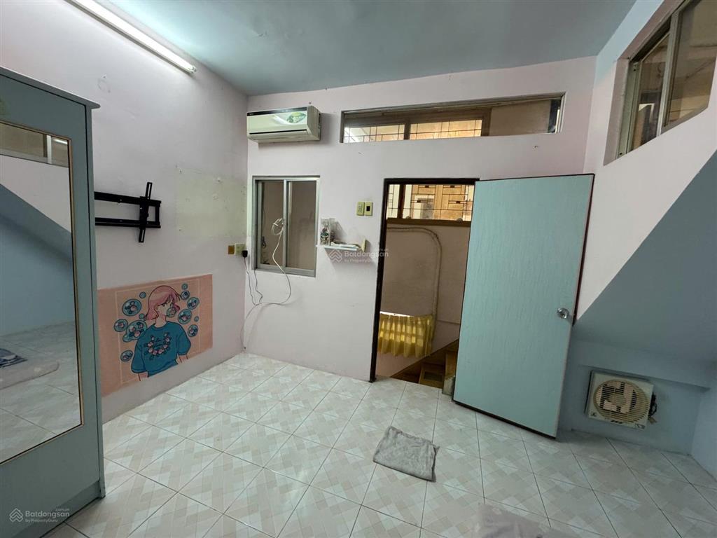 Cho thuê gấp nhà riêng 4pn, 2wc, 120,4m2 tại lê văn sỹ, phường 11, phú nhuận,