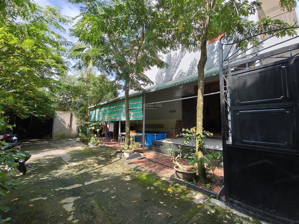 Cho thuê 521m2 đất vườn, cây xanh có nhà gần vinhome  phù hợp làm quán ăn gđ, cafe