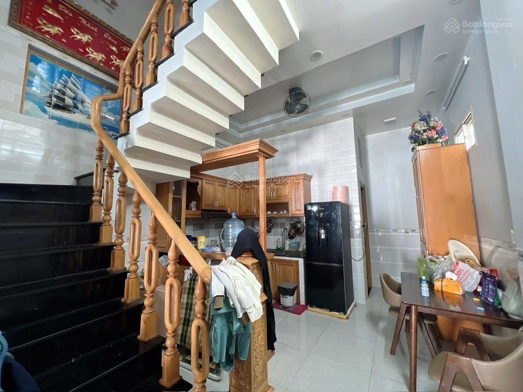Bán nhà tô hiệu tân phúngang4m dài18m2 mặt tiềnpl chuẩn 9tỷ5đầu tư ở đều tốt