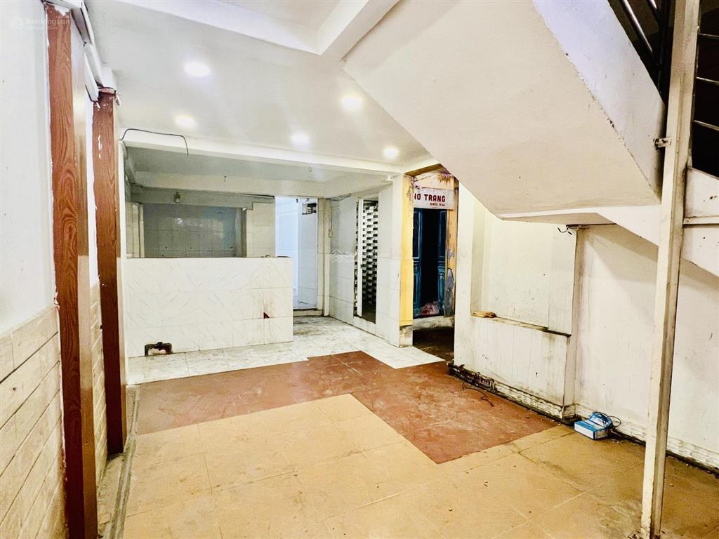 Cho thuê nhà nguyên căn mặt tiền quận 6 kinh doanh 7m x 18m45triệu/tháng