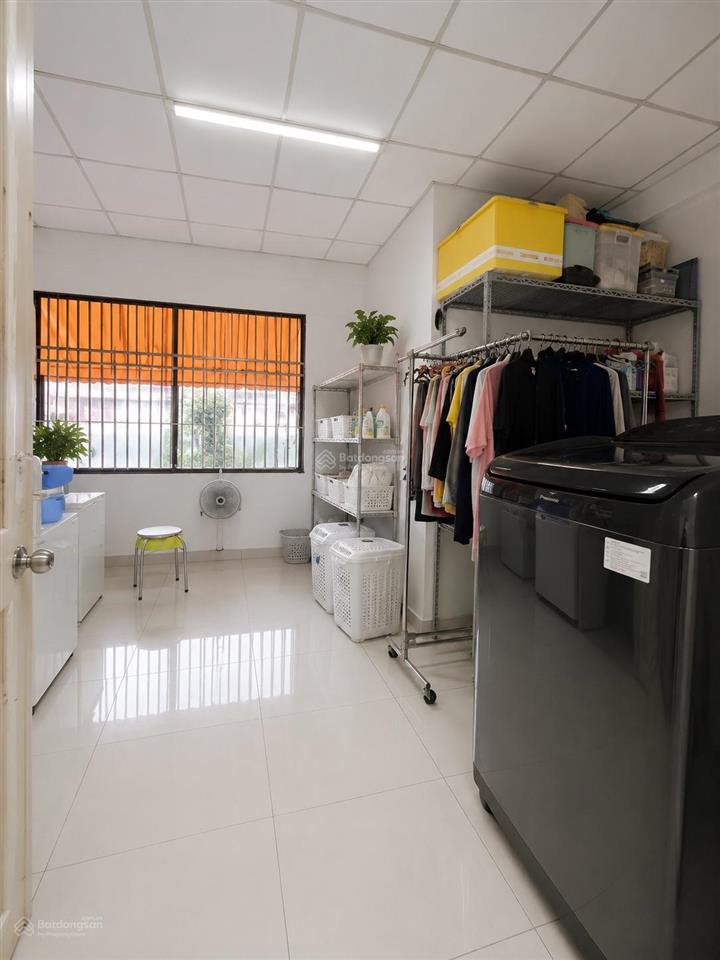 Hậu giang quận6 bán đất tặng nhà 4tầng82m4pngiá 7tỷ8hẻm thôngvài thùng sơn là đẹpở &cho thuê