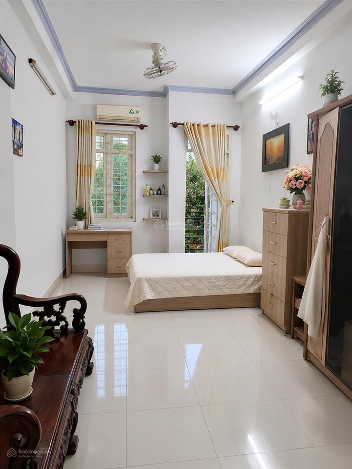 Hậu giang quận6 bán đất tặng nhà 4tầng82m4pngiá 7tỷ8hẻm thôngvài thùng sơn là đẹpở &cho thuê