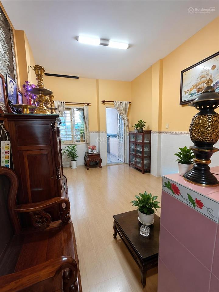 Hậu giang quận6 bán đất tặng nhà 4tầng82m4pngiá 7tỷ8hẻm thôngvài thùng sơn là đẹpở &cho thuê