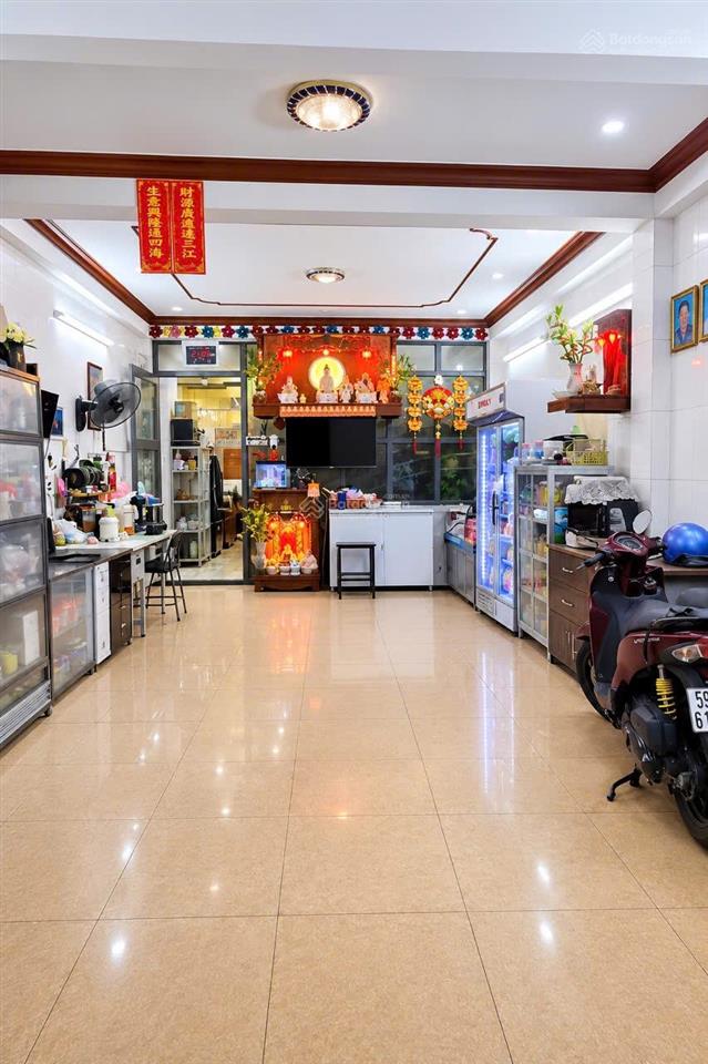 Bán nhà lũy bán bích, tân phú 9.5 tỷ dt6.2 x 12.7m3 tầng 2 mặt hẻm ô tô