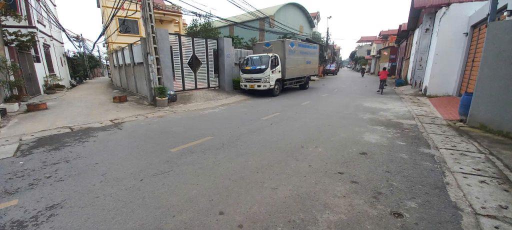 🔥 ĐƯỜNG THÔNG_Ô TÔ TRÁNH_VIEW BÌA LÀNG_50M RA TRỤC KINH DOANH_500M RA QL3_CHỈ HƠN 3,X TỶ 