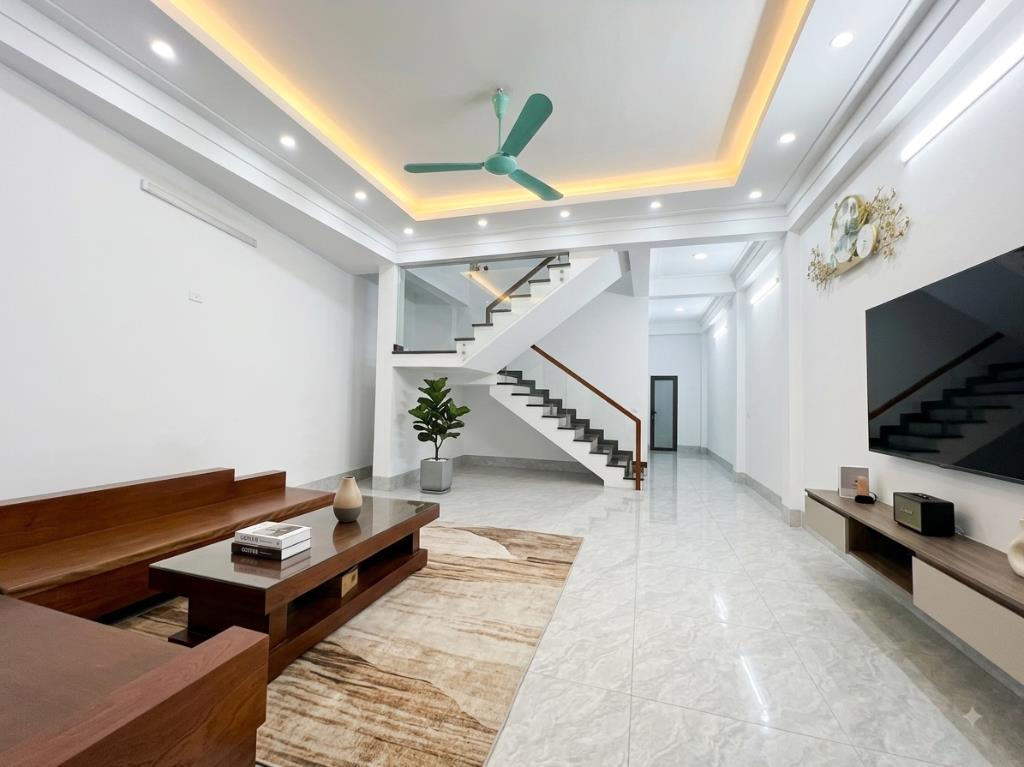 _ NHANH TAY KẺO LỠ_HƠN 40TR/M²_NHÀ 3T_TIÊN DƯƠNG_PHÚC THỊNH_Ô TÔ ĐỖ CỬA_50M RA BÌA LÀNG_300M RA VÀNH ĐAI 3_QL3 MỞ RỘNG _