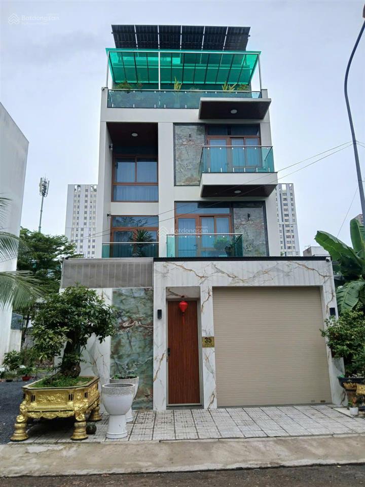 Bán lô đất đường lớn 20m, giá bằng đường 12m chỉ 65 tr/m2  0949 133 ***
